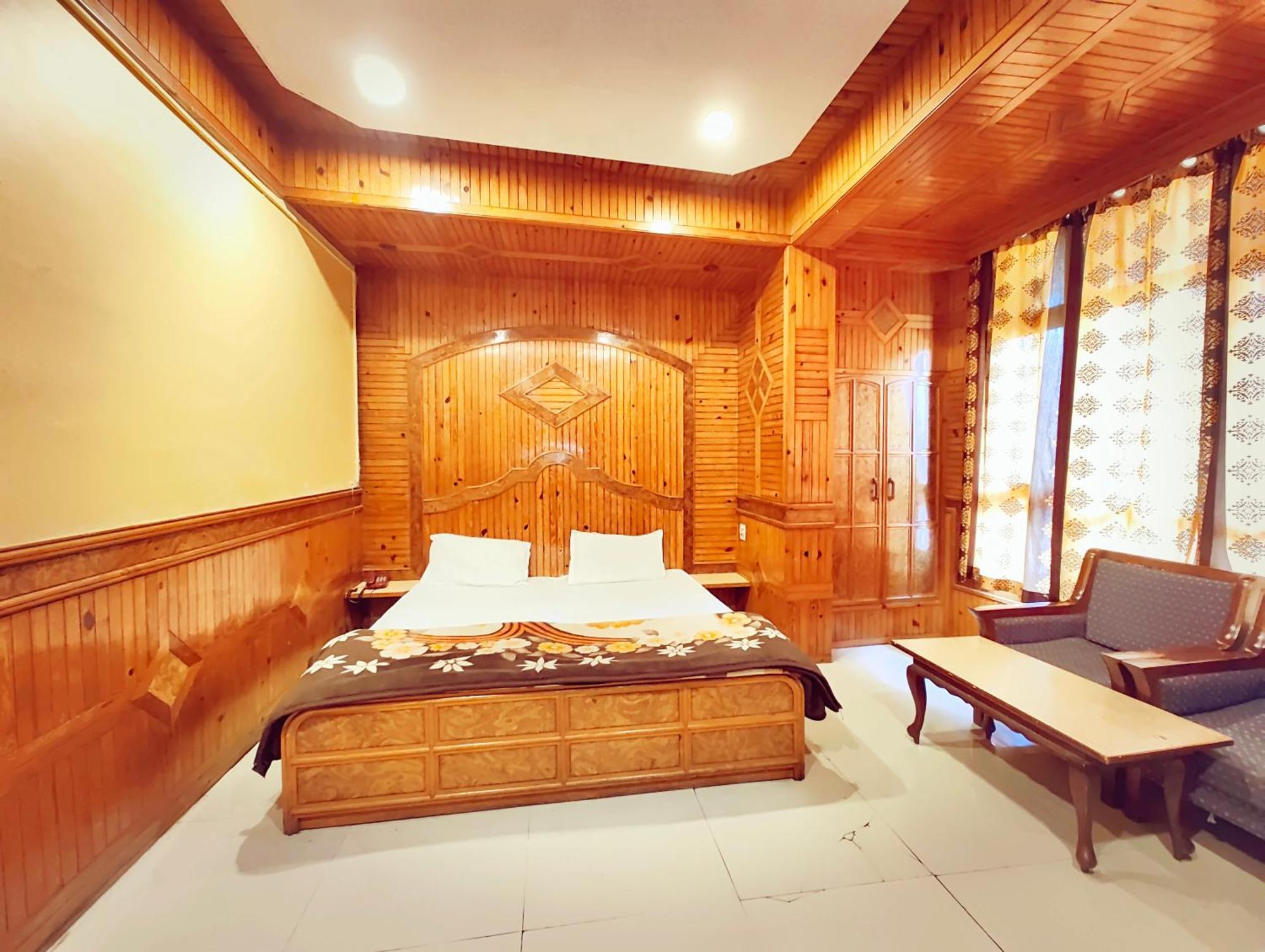 Hotel Shalimar The Mall Road Nainital Bagian luar foto