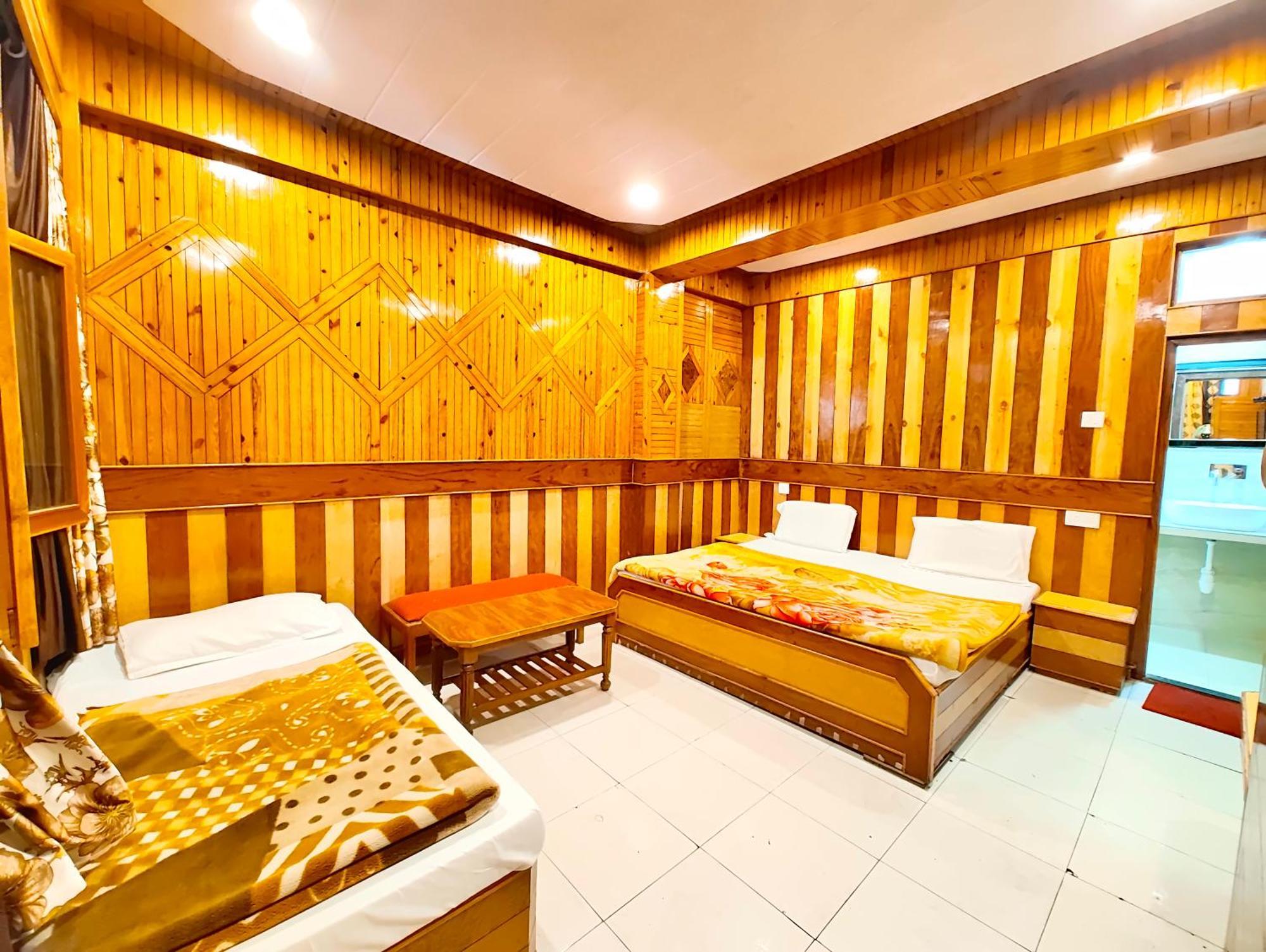 Hotel Shalimar The Mall Road Nainital Bagian luar foto